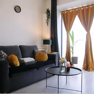 Joli Dans Le Centre De Appartement